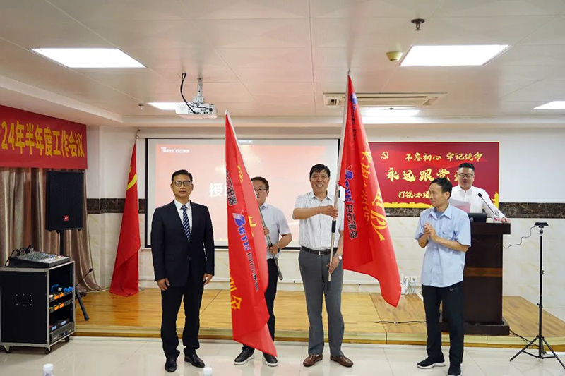 1745380627515260.jpg 17401060051526761.jpg