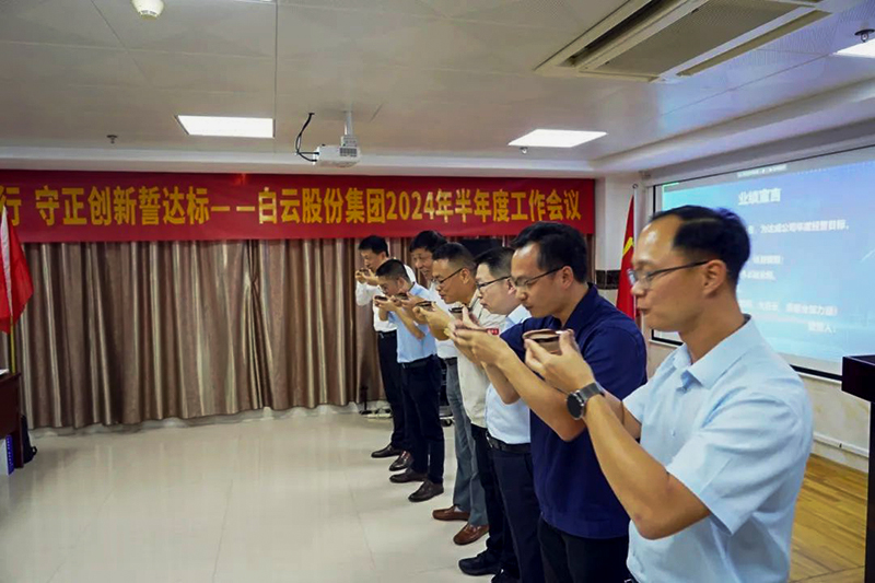 1745384350839395.jpg 17401064527330015.jpg